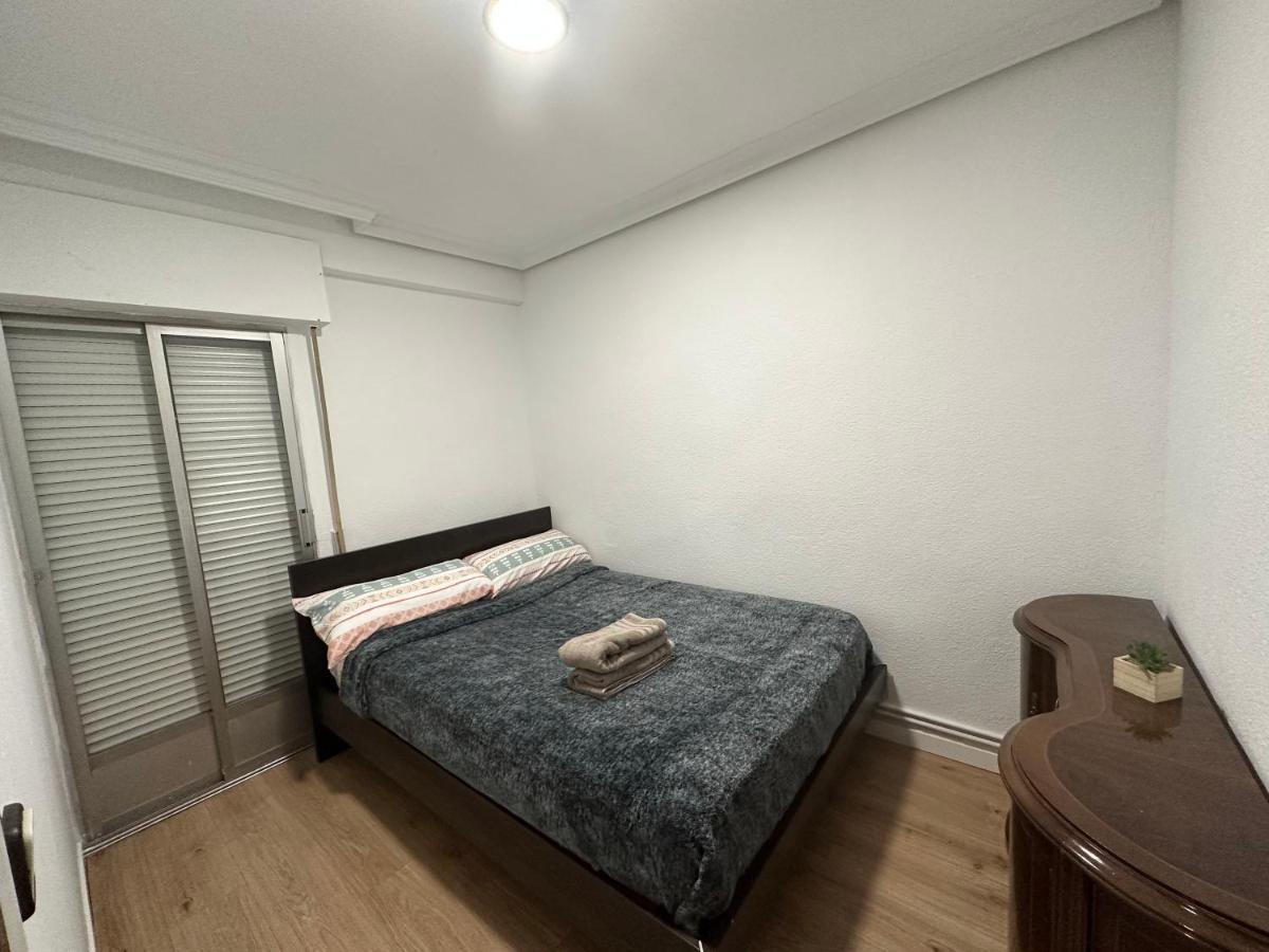 Licenciado Vidriera Apartment Madrid Exterior photo