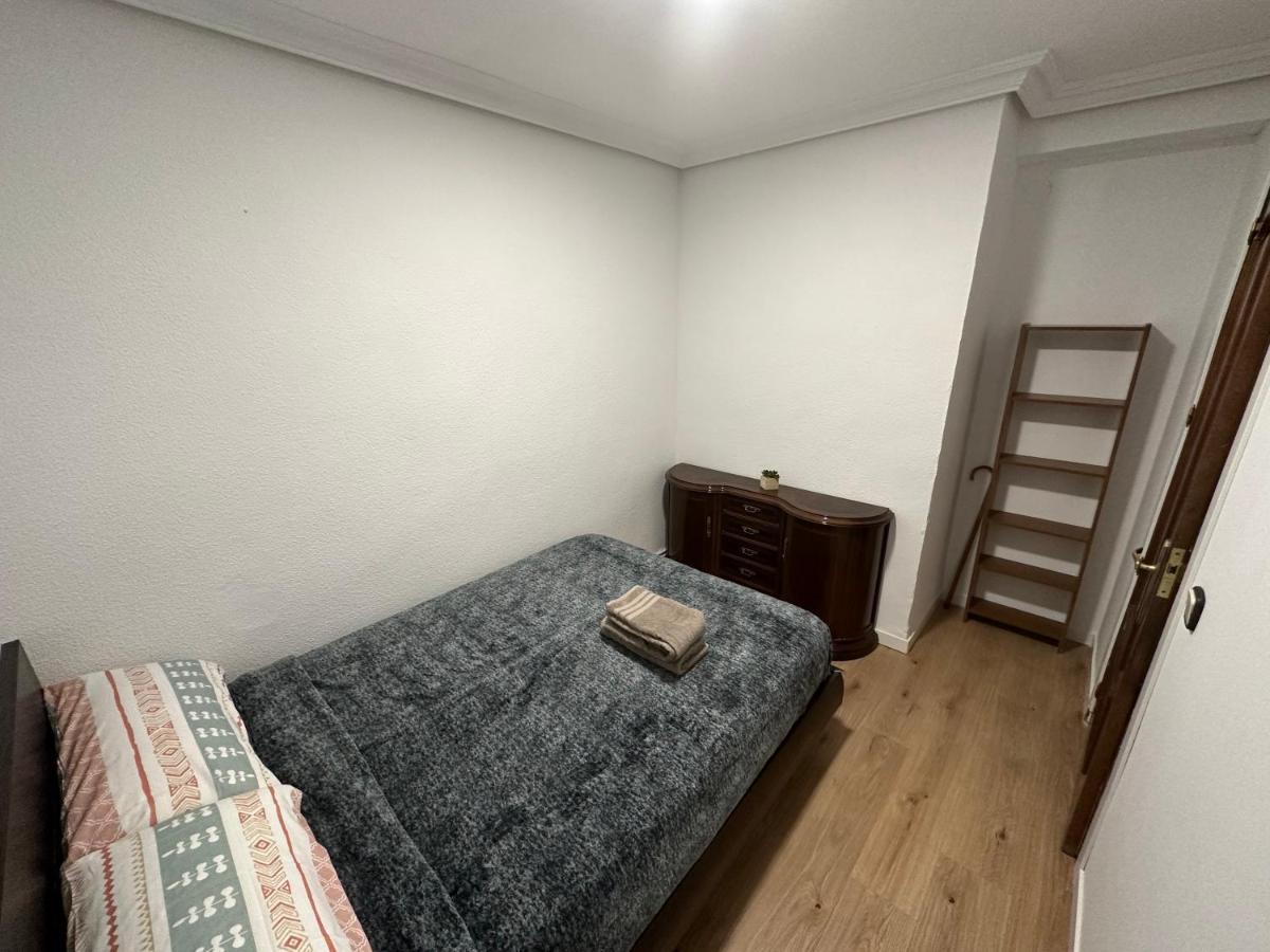 Licenciado Vidriera Apartment Madrid Exterior photo